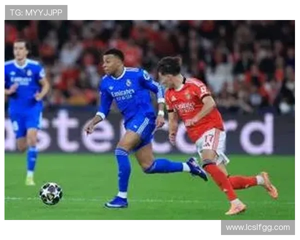 穆帅评维尼修斯的优越心态之争议